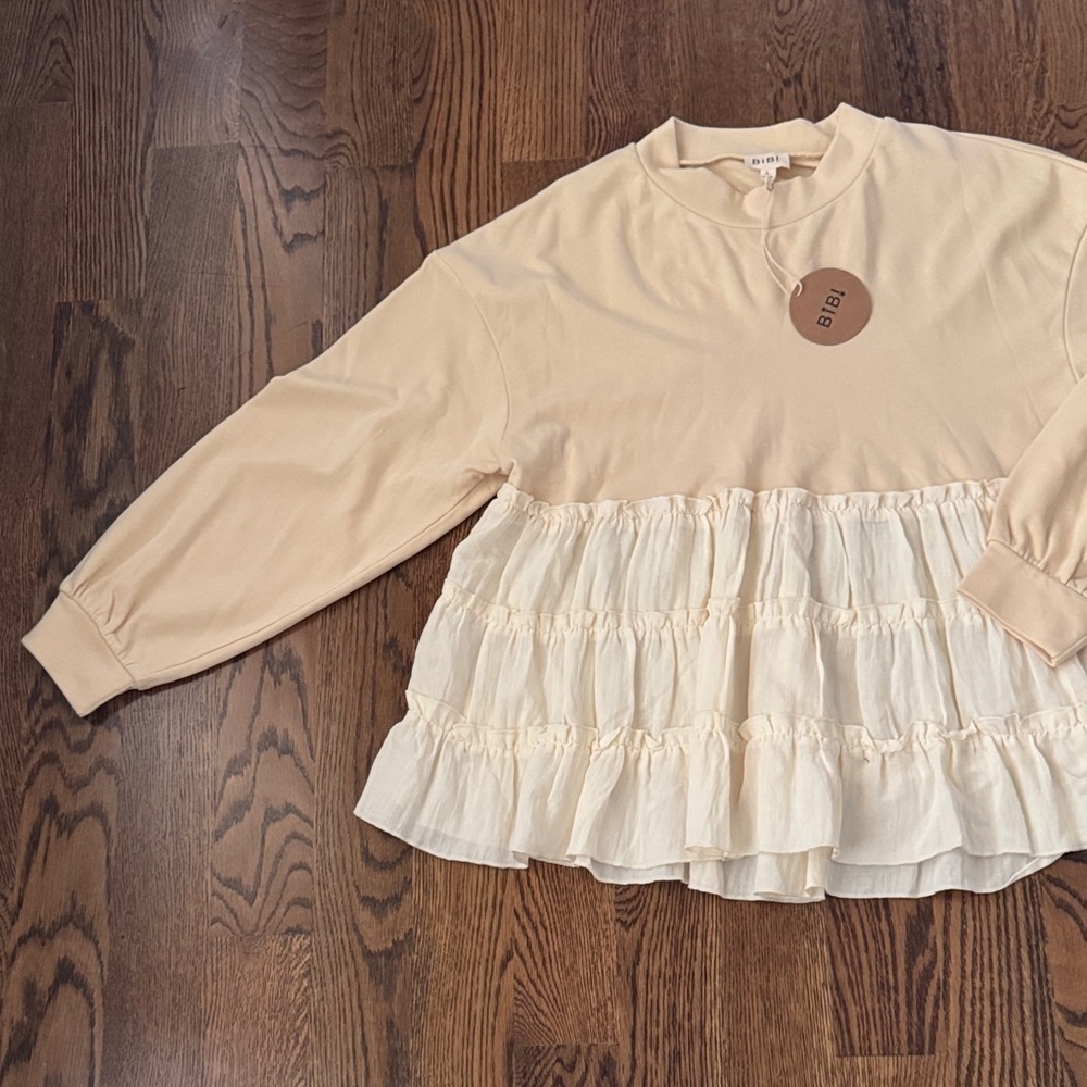 BiBi Cream Ruffle Blouse NWT - Picture 7 of 10